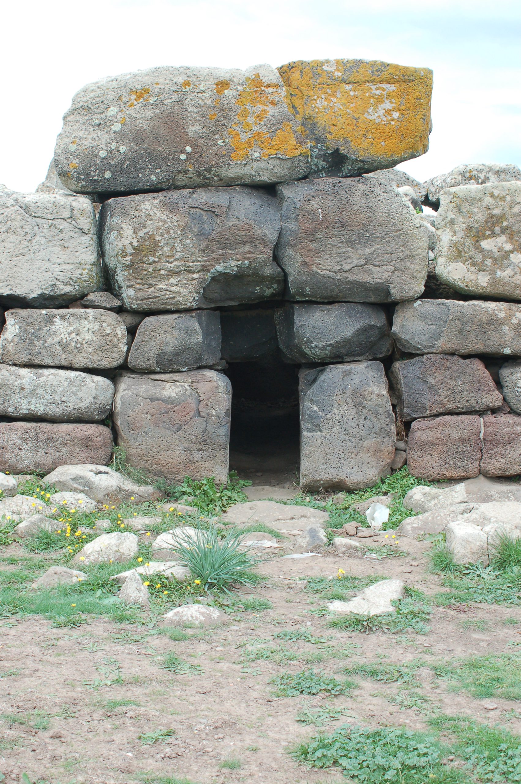 Tomba di Giganti Sa Domu e S’Orcu