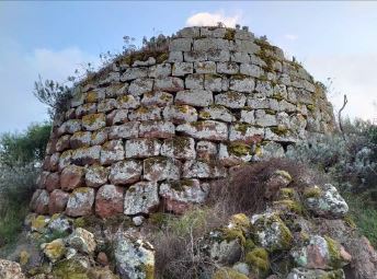 Nuraghe Longu